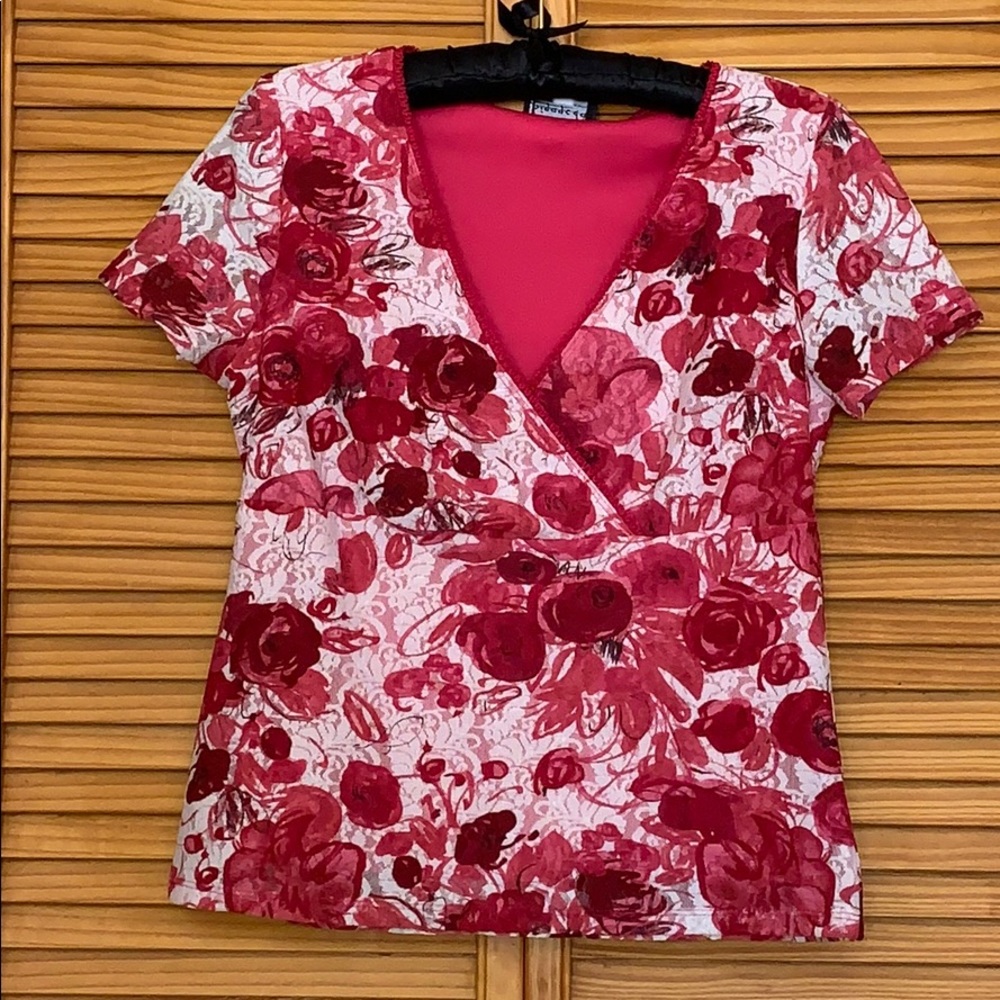 Great roses on lace top